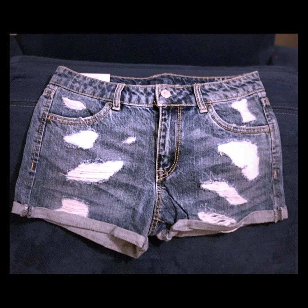 H&M rugged shorts (Size 5)